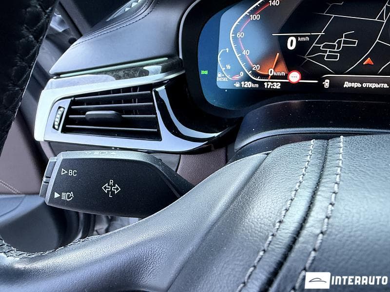 2021 BMW 520 — Miniatură 18