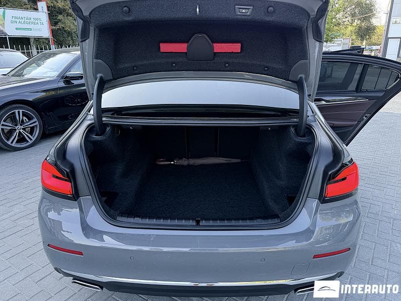 2021 BMW 520 — Miniatură 15