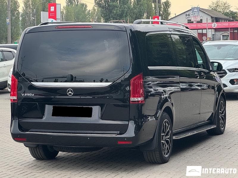 2016 Mercedes V 250 — Miniatură 2