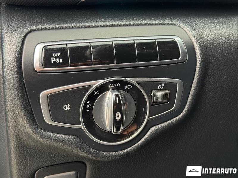2016 Mercedes V 250 — Miniatură 7
