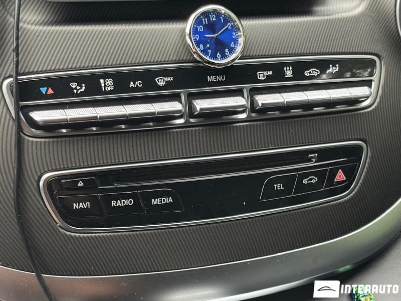 2016 Mercedes V 250 — Miniatură 13