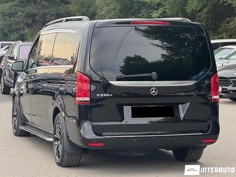2016 Mercedes V 250 — Miniatură 4
