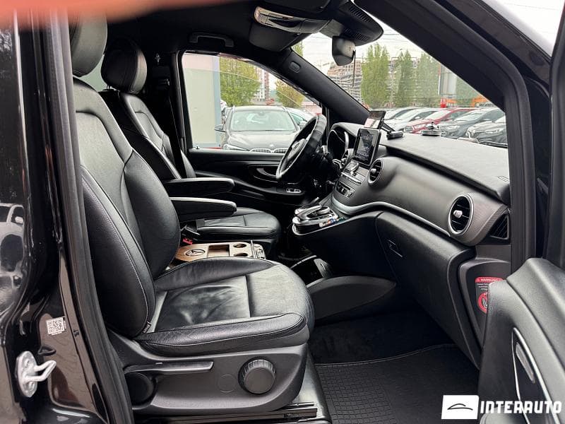 2016 Mercedes V 250 — Miniatură 21