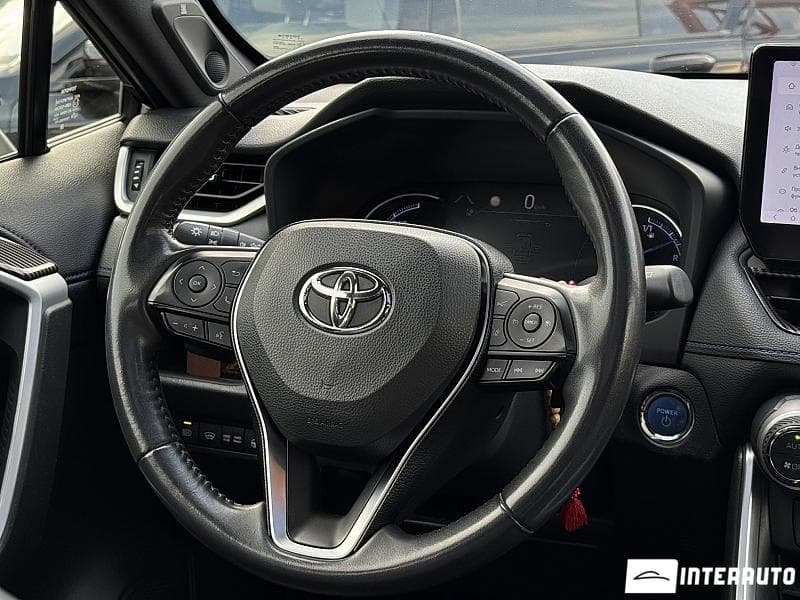Toyota Rav-4 2021 — Миниатюра 11