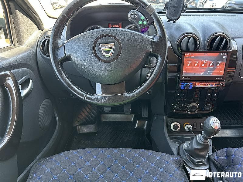 2010 Dacia Duster — Miniatură 6