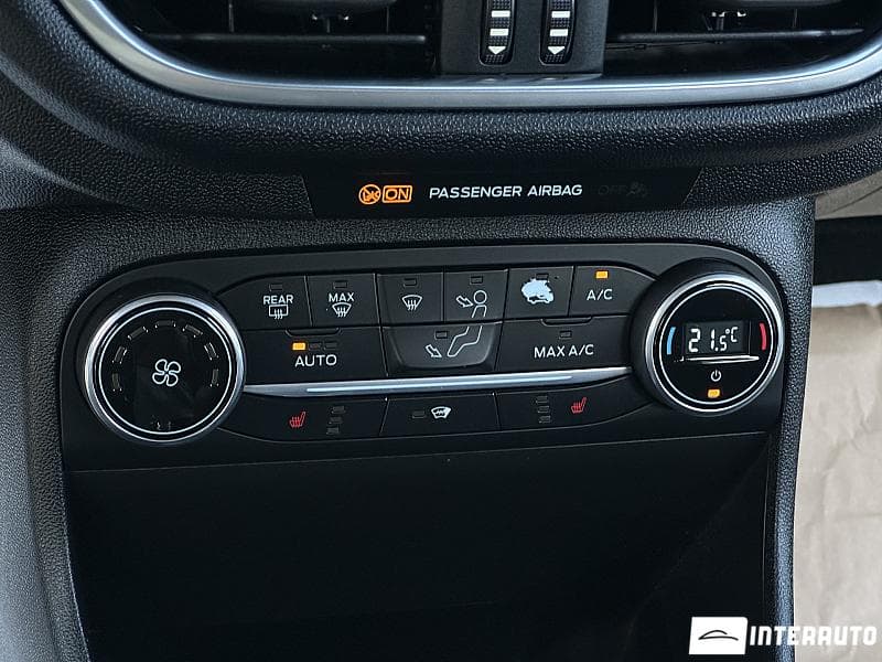 2018 Ford Fiesta — Miniatură 11