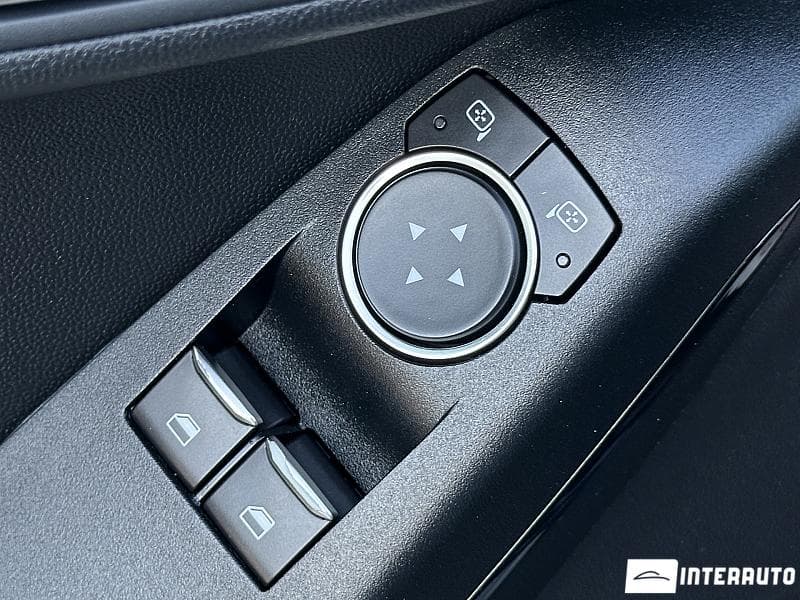 2018 Ford Fiesta — Miniatură 16