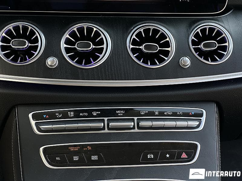 2022 Mercedes E 300de — Miniatură 11