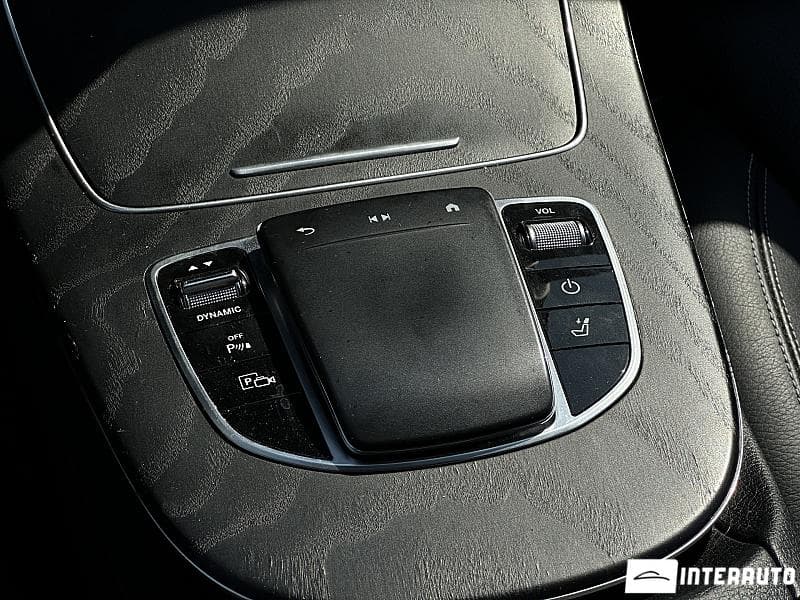 2022 Mercedes E 300de — Miniatură 12