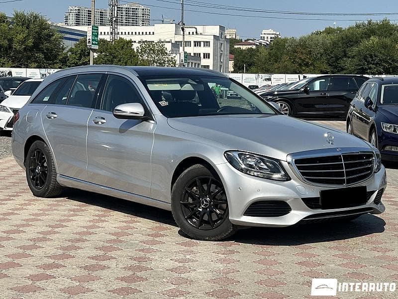 2017 Mercedes C 200 — Miniatură 4