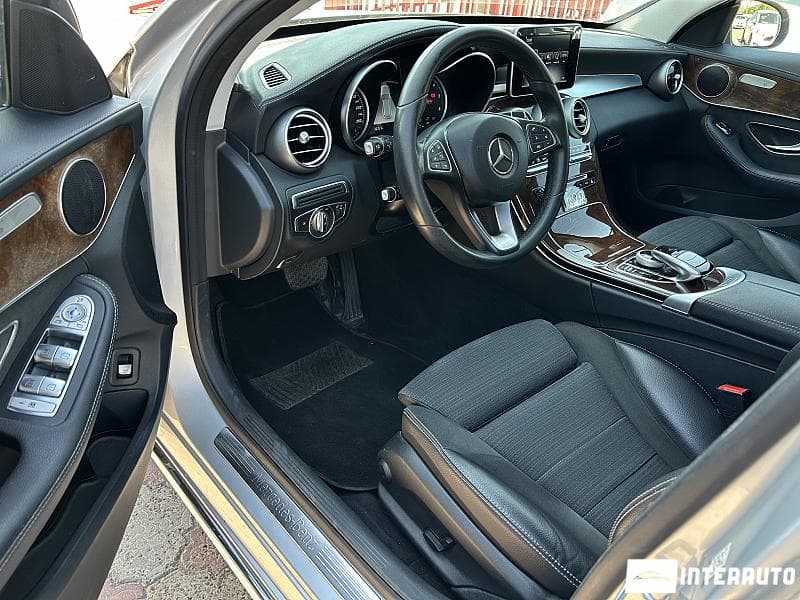 2017 Mercedes C 200 — Miniatură 5