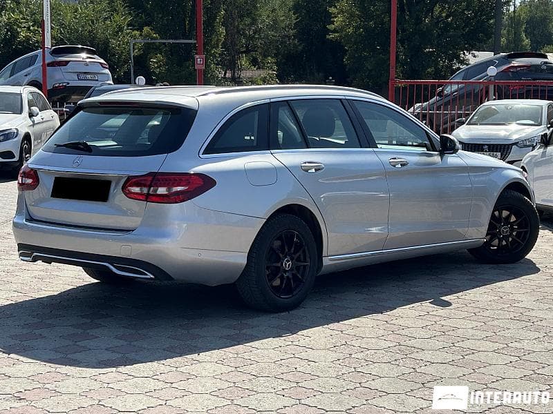 2017 Mercedes C 200 — Miniatură 2