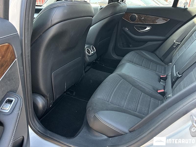 2017 Mercedes C 200 — Miniatură 14