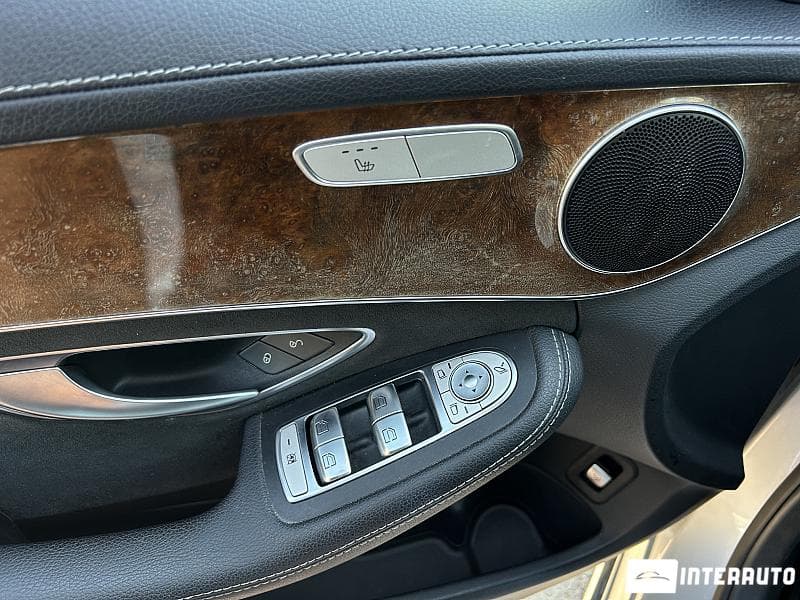 2017 Mercedes C 200 — Miniatură 6