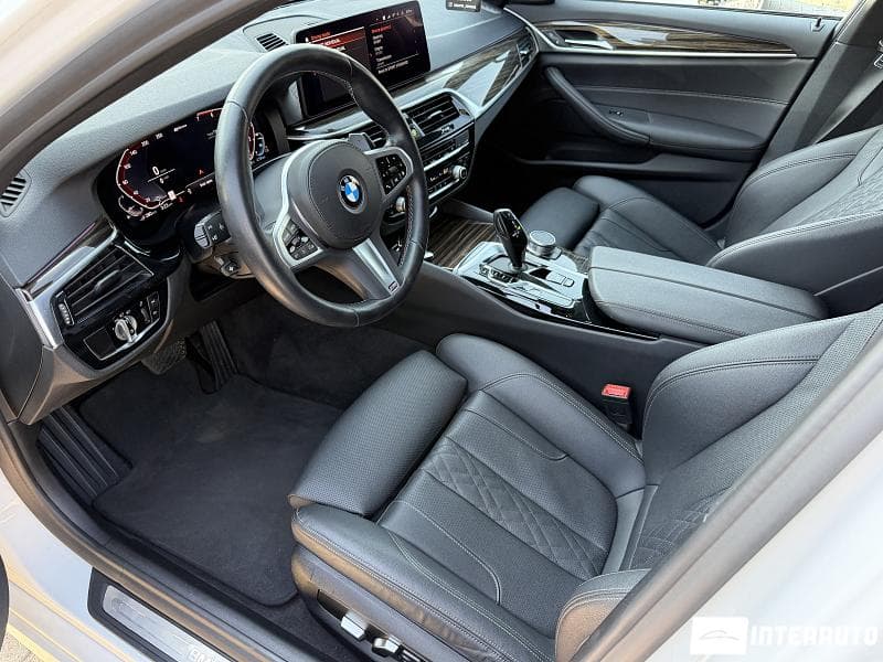 2021 BMW 530e — Miniatură 9