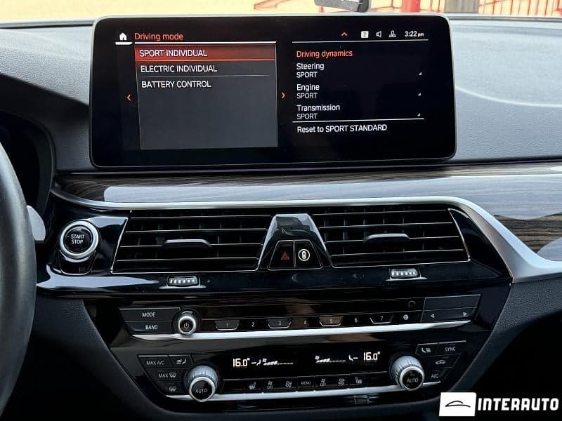 2021 BMW 530e — Miniatură 14
