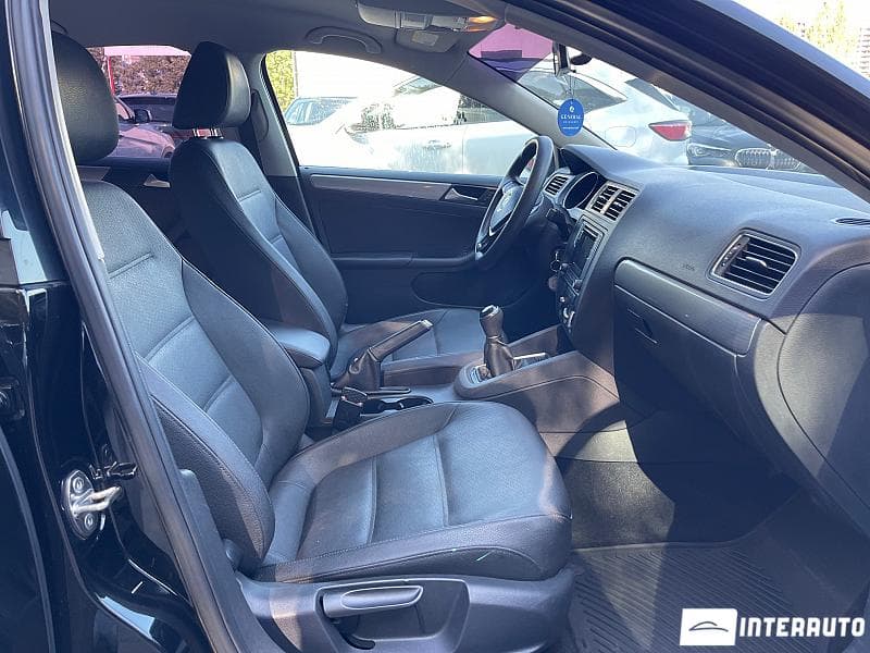 Volkswagen Jetta 2016 — Миниатюра 16