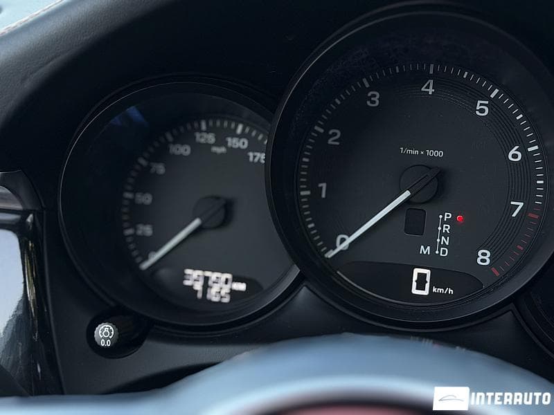 2022 Porsche Macan — Miniatură 11