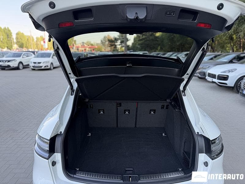2022 Porsche Macan — Miniatură 21
