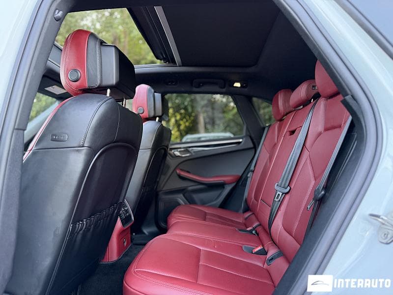 2022 Porsche Macan — Miniatură 17