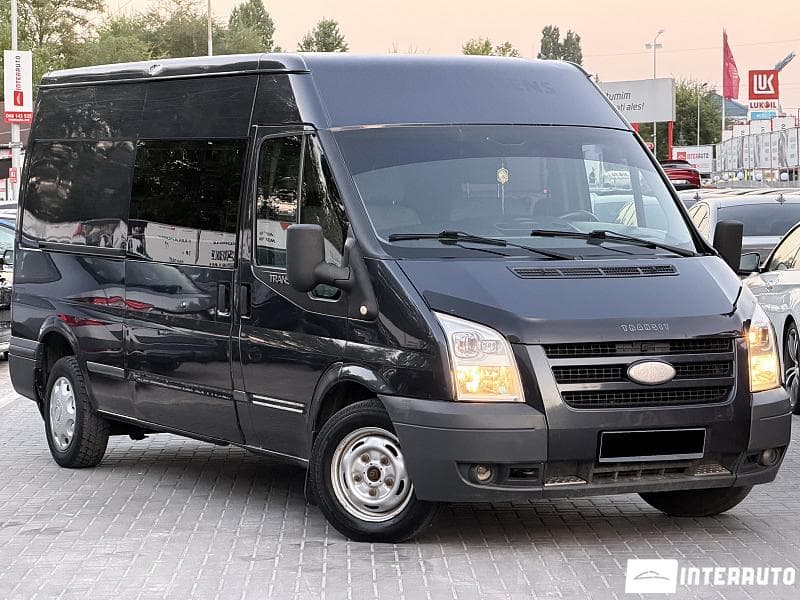2010 Ford Transit — Miniatură 4