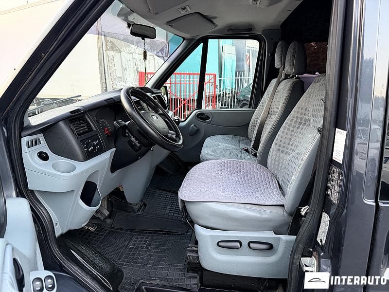 2010 Ford Transit — Miniatură 5