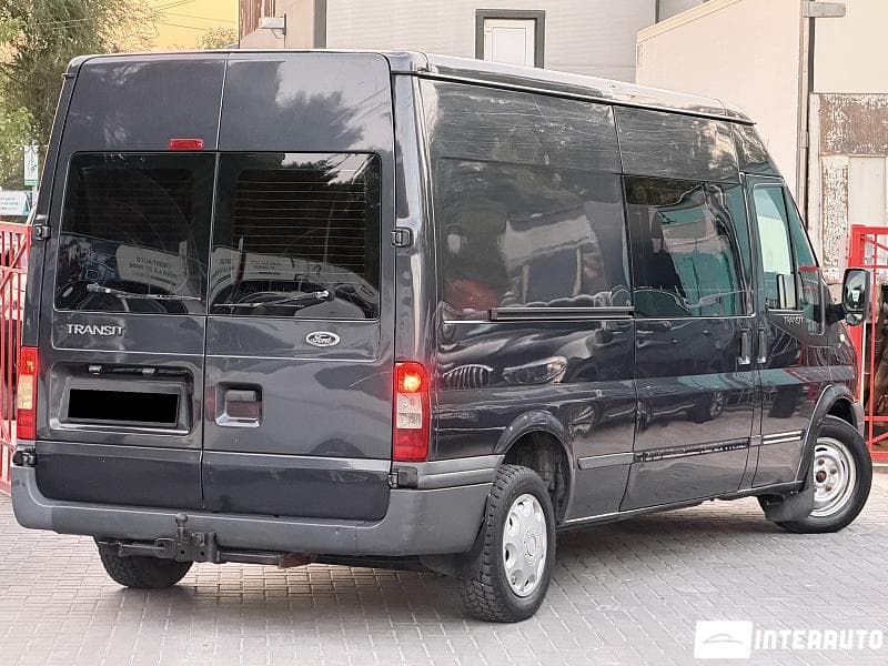 2010 Ford Transit — Miniatură 3