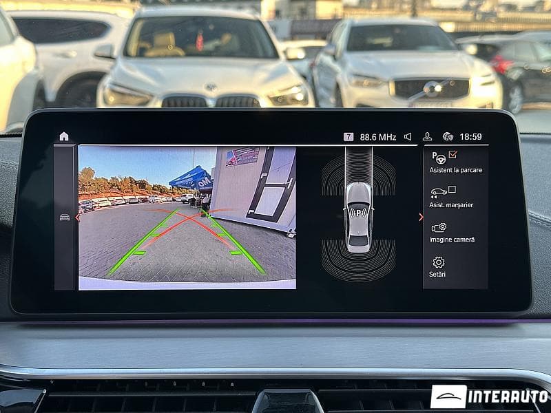 2020 BMW 530e — Miniatură 9