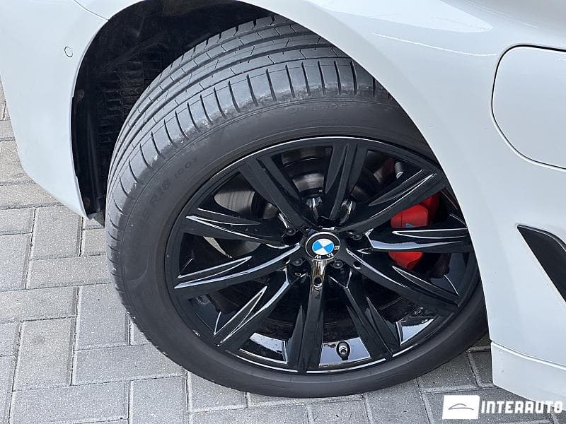 2020 BMW 530e — Miniatură 21