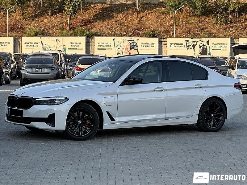 2020 BMW 530e — Miniatură 2