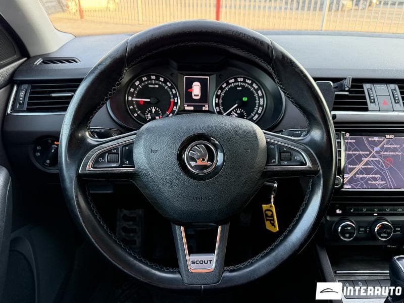 2015 Skoda Octavia Scout — Miniatură 10