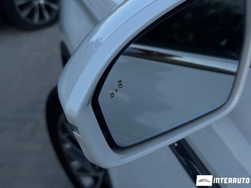 2019 Lincoln Nautilus — Miniatură 19
