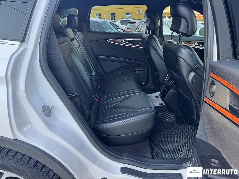 2019 Lincoln Nautilus — Miniatură 15