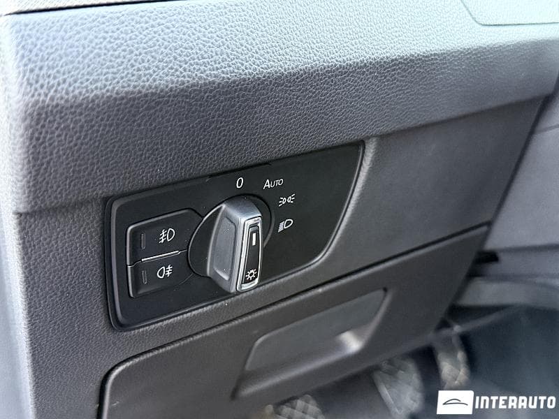 2018 Volkswagen Passat — Miniatură 12