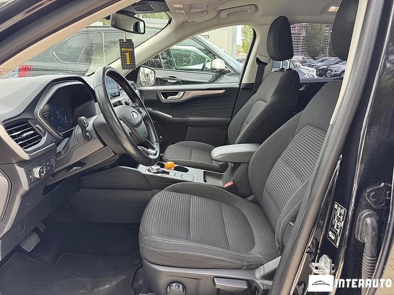 2021 Ford Kuga — Miniatură 7