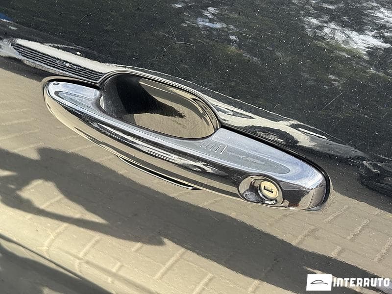 2021 Ford Kuga — Miniatură 6