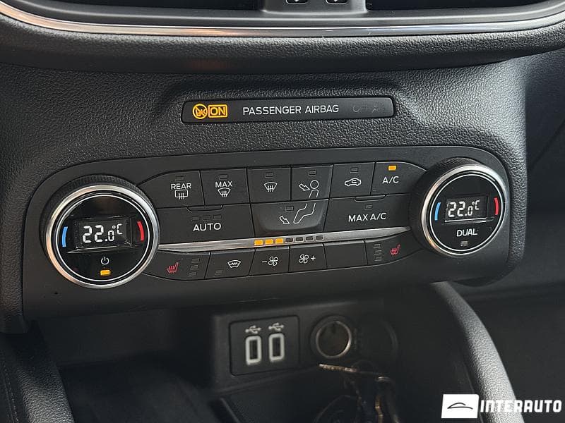 2021 Ford Kuga — Miniatură 15