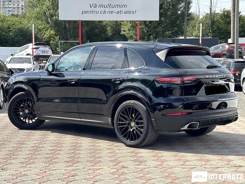 2019 Porsche Cayenne — Miniatură 3