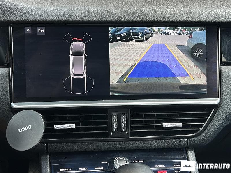2019 Porsche Cayenne — Miniatură 16