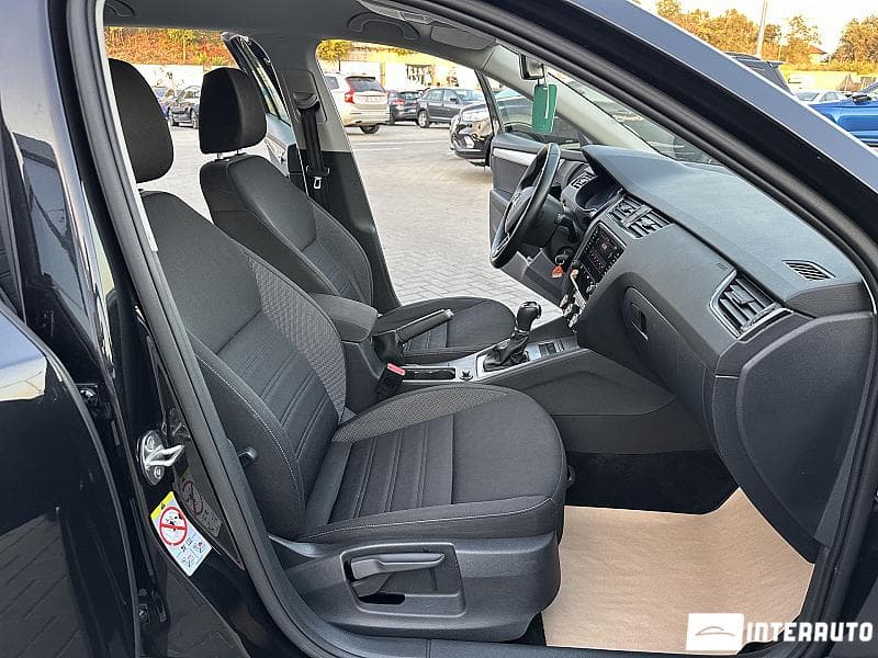 2017 Skoda Octavia — Miniatură 12