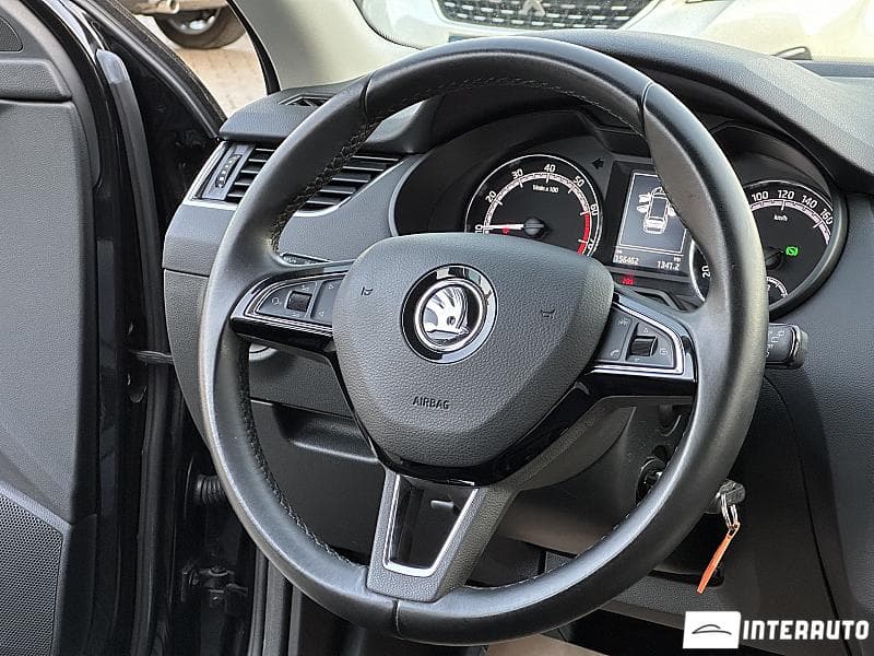 2017 Skoda Octavia — Miniatură 7