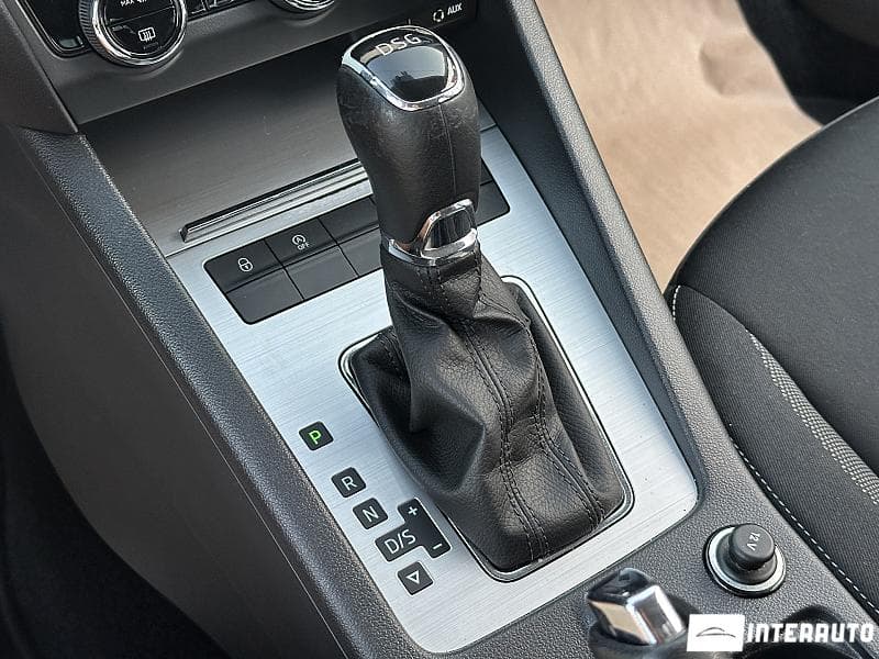 2017 Skoda Octavia — Miniatură 11