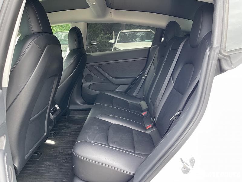 2022 Tesla Model 3 — Miniatură 17