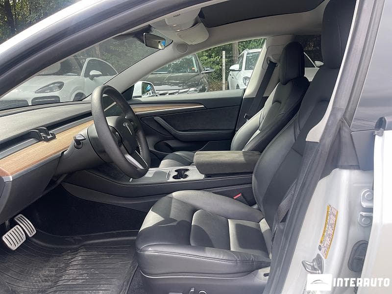 2022 Tesla Model 3 — Miniatură 5