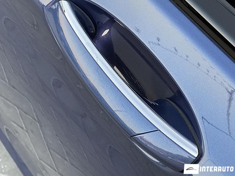 2019 BMW 750 — Miniatură 18