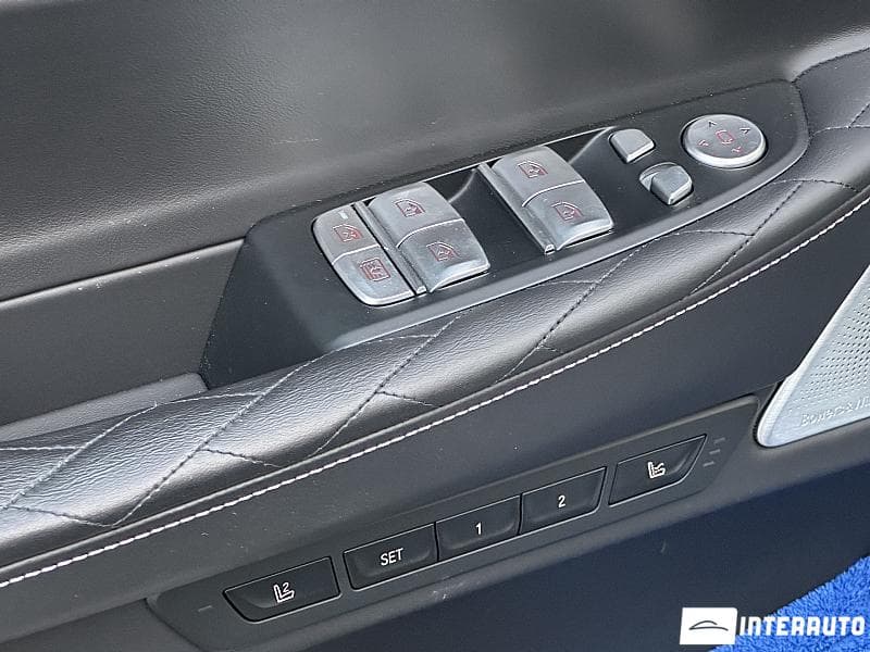 2019 BMW 750 — Miniatură 19