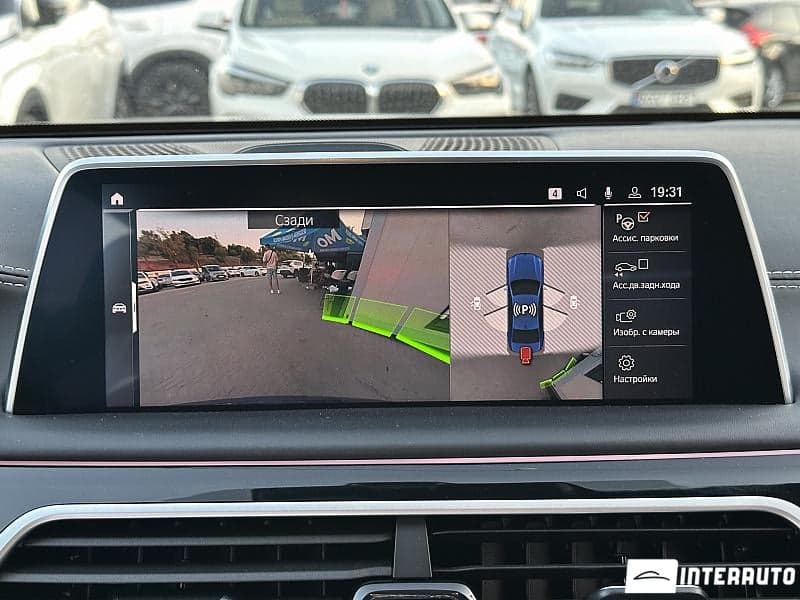 2019 BMW 750 — Miniatură 10