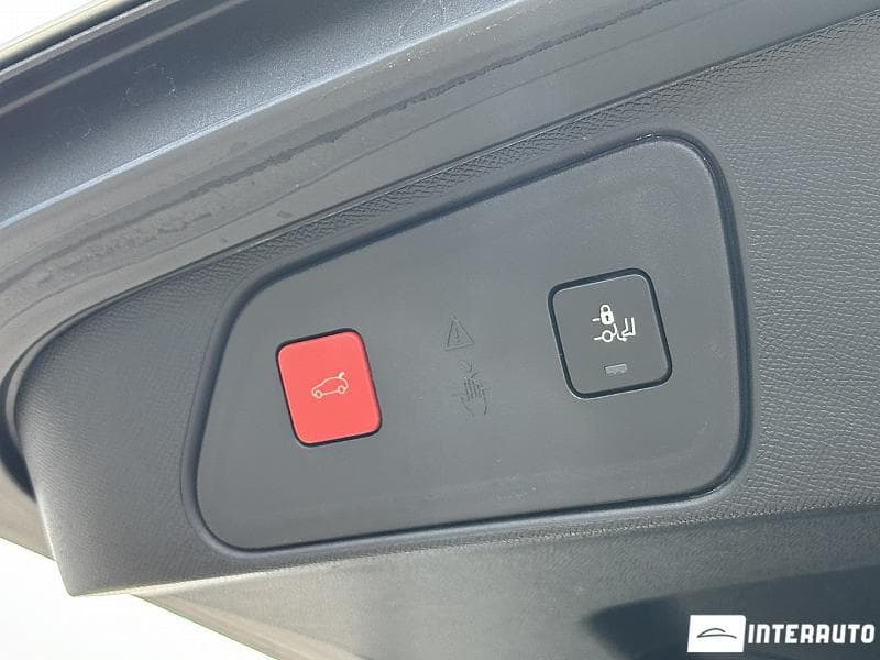2021 Peugeot 3008 — Miniatură 21