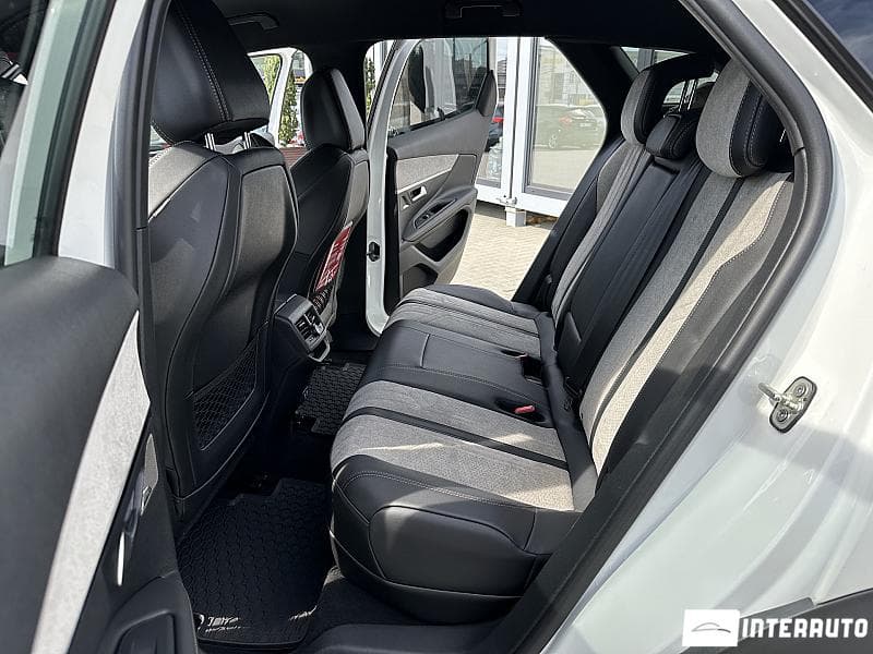 2021 Peugeot 3008 — Miniatură 12
