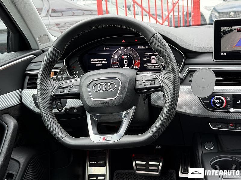 Audi A4 2016 — Миниатюра 8